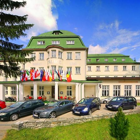 Palace Club Spindleruv Mlyn Exterior foto